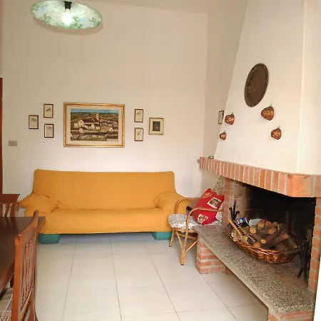 Domus Mater Apartment *